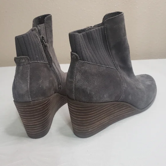 Toms gray suede, Sadie wedge booties, size 7.5 - Picture 2 of 8